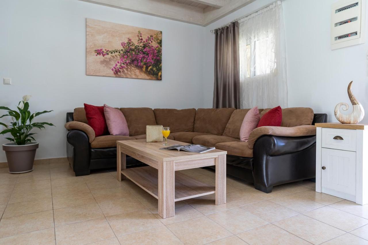 Posidonia Luxury Villas Kolympia 科林比亚 外观 照片