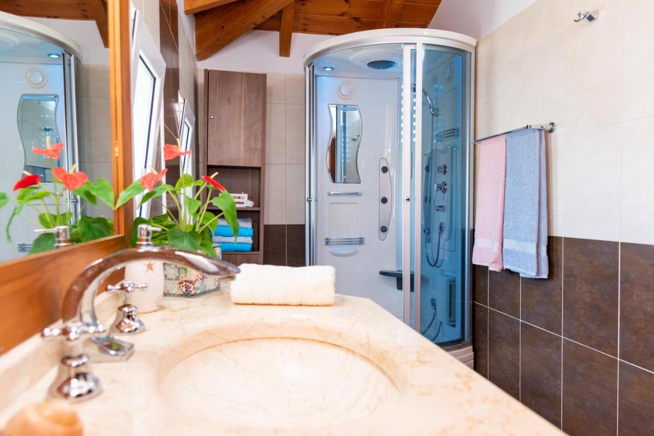 Posidonia Luxury Villas Kolympia 科林比亚 外观 照片