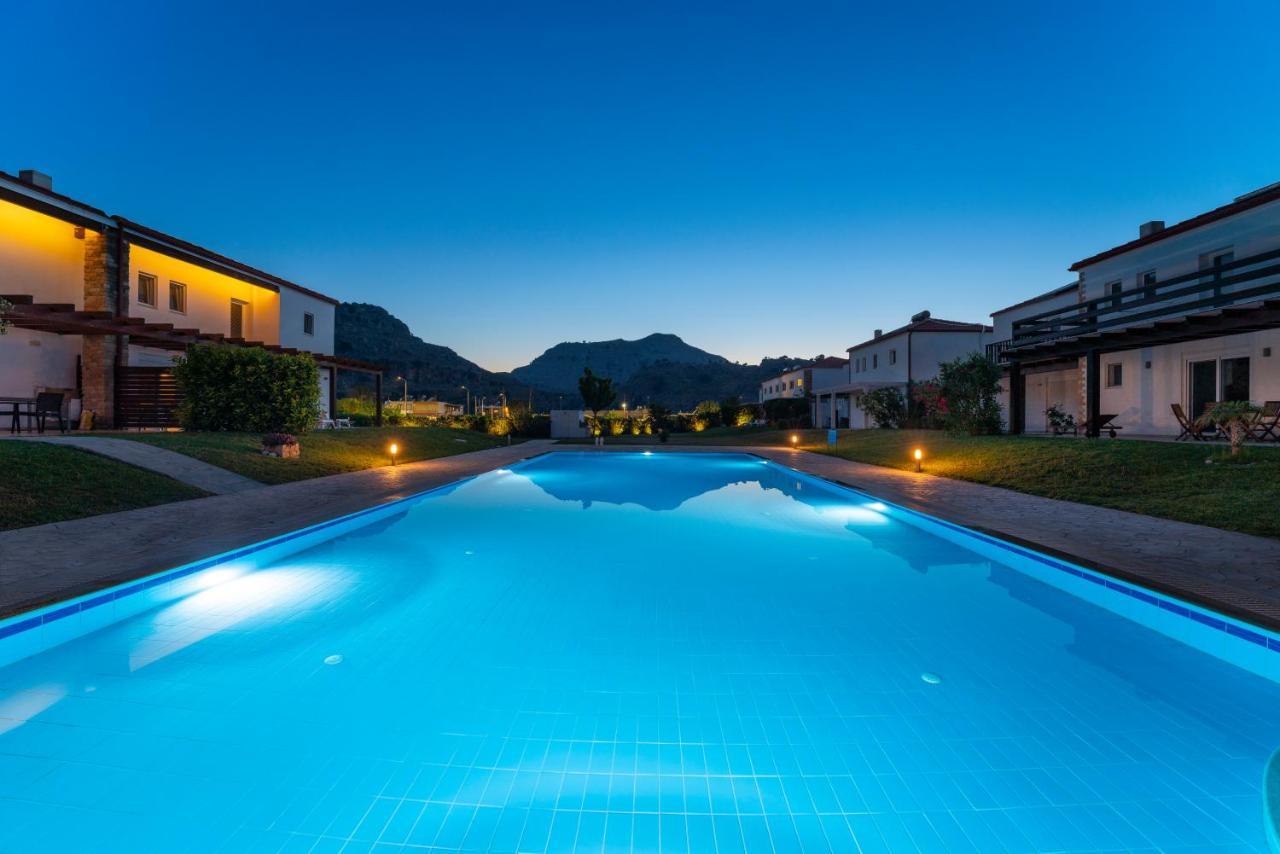 Posidonia Luxury Villas Kolympia 科林比亚 外观 照片