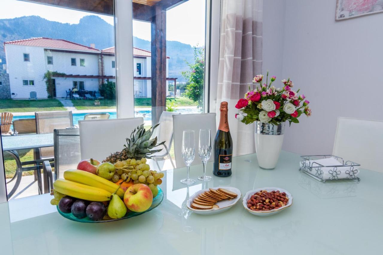 Posidonia Luxury Villas Kolympia 科林比亚 外观 照片